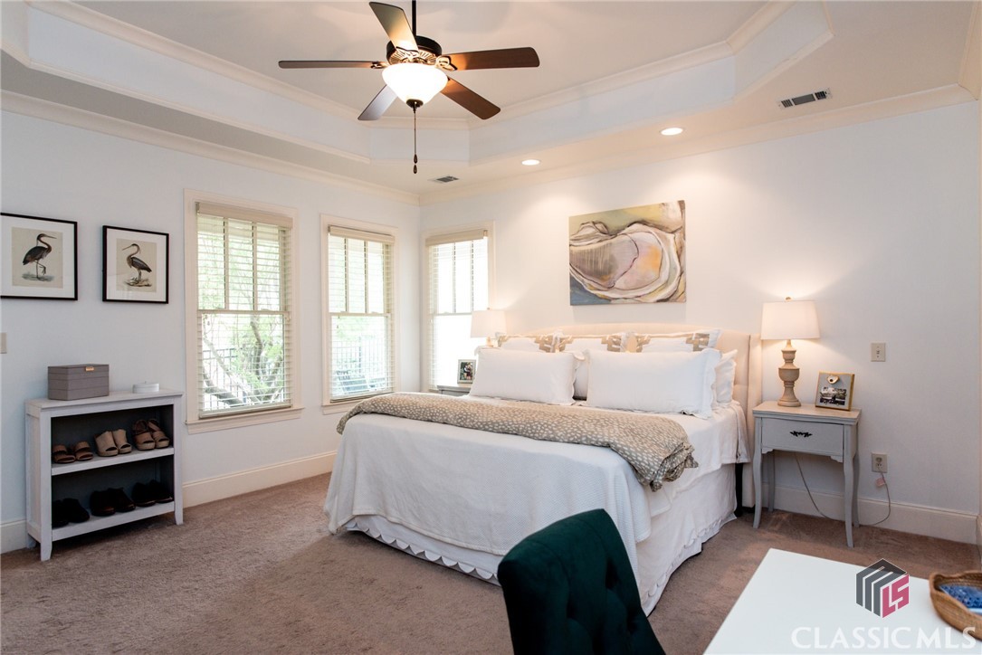 1258 Hedgerow Lane
