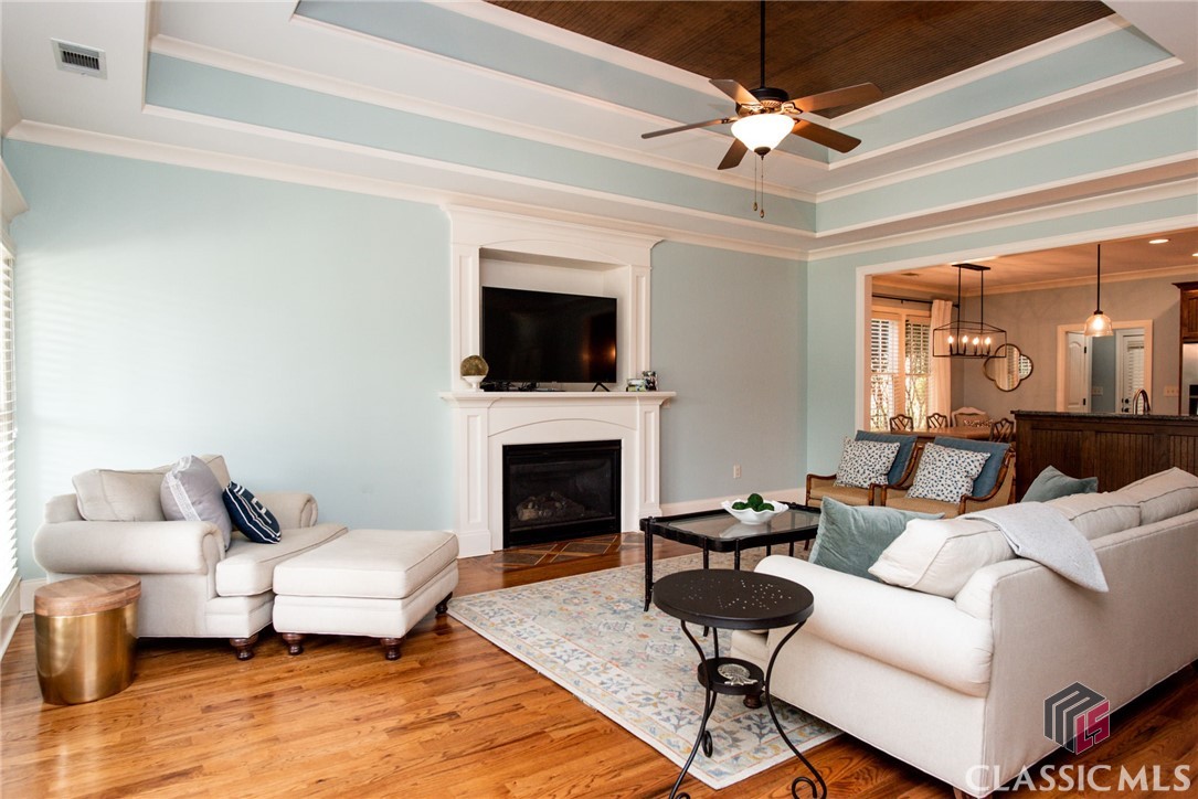 1258 Hedgerow Lane