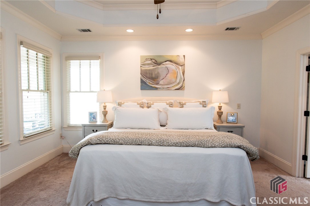 1258 Hedgerow Lane