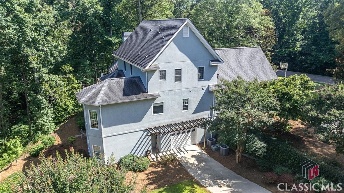 1170 Daandra Drive