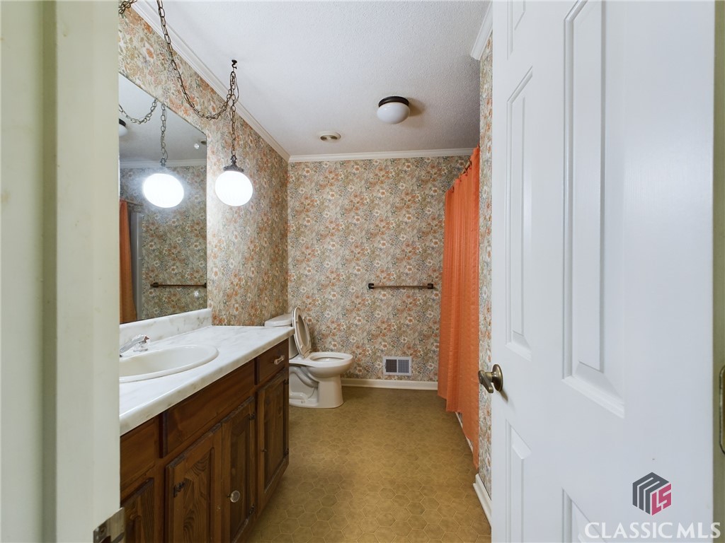 2030 Bob Godfrey Road