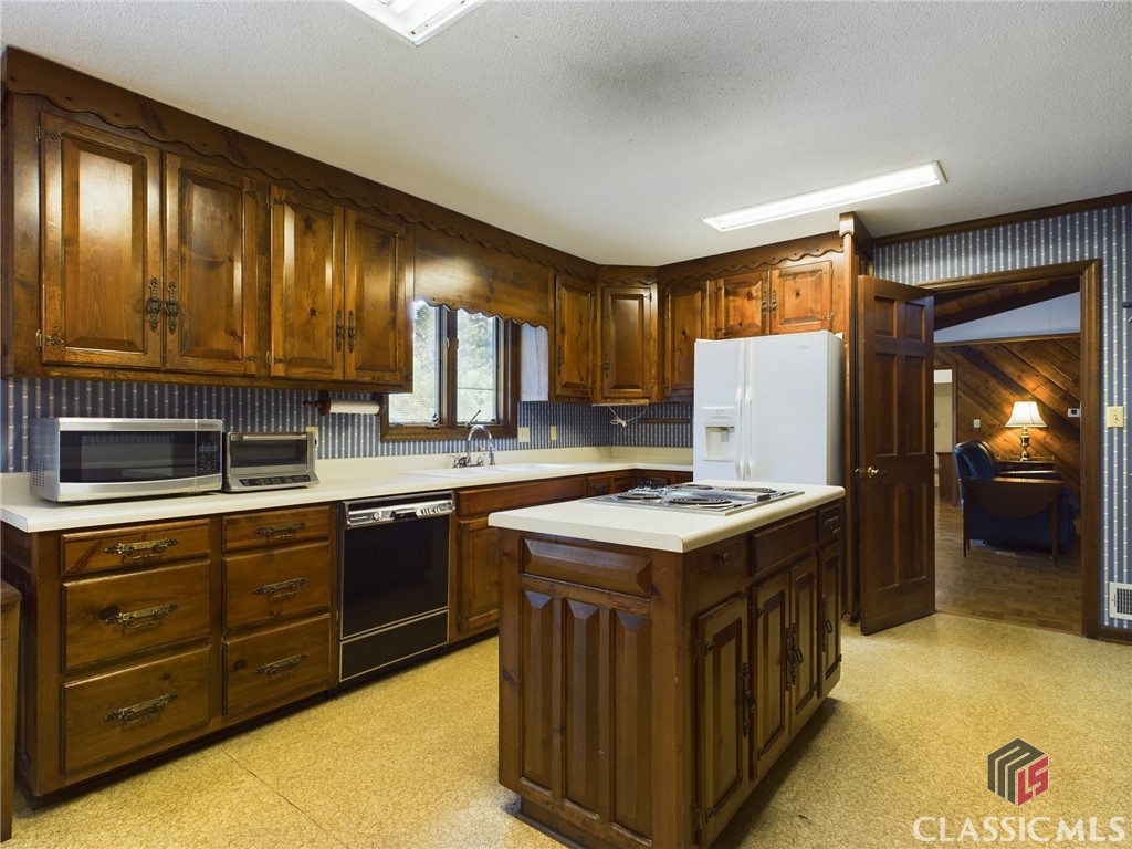 2030 Bob Godfrey Road