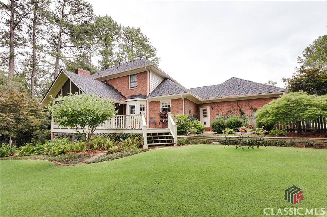 260 Skyline Parkway