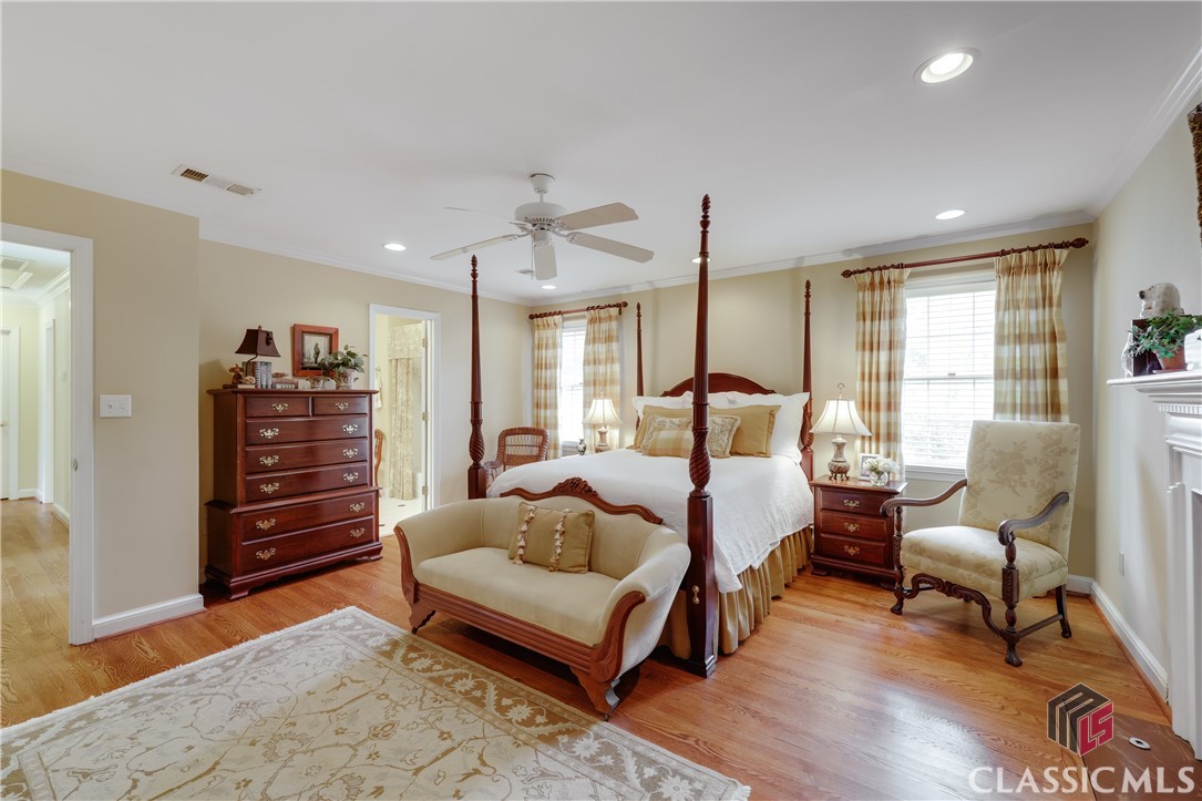 260 Skyline Parkway