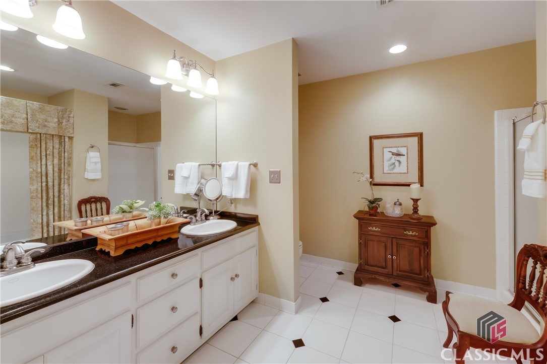 260 Skyline Parkway