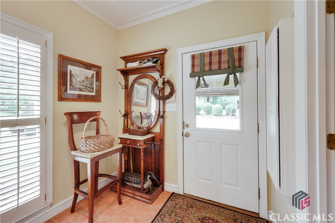 260 Skyline Parkway