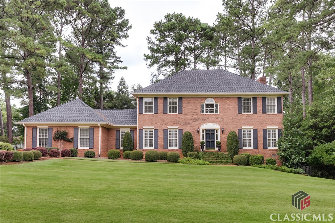 260 Skyline Parkway
