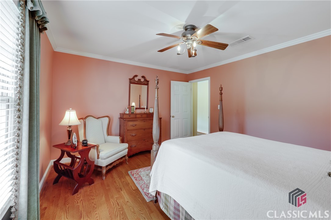 260 Skyline Parkway
