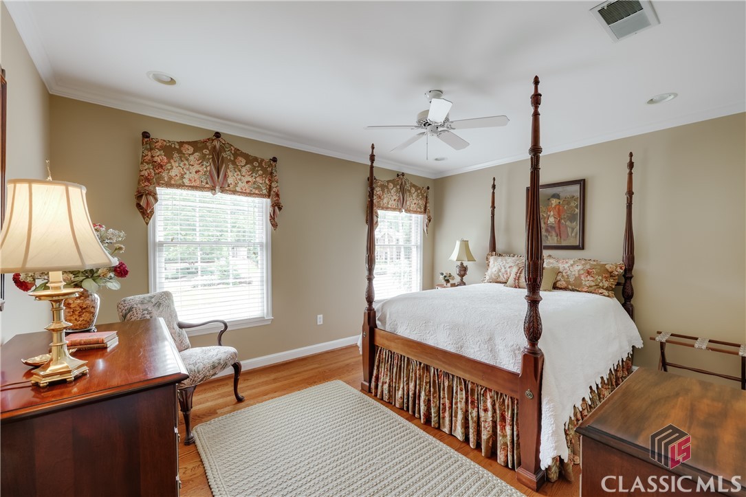 260 Skyline Parkway