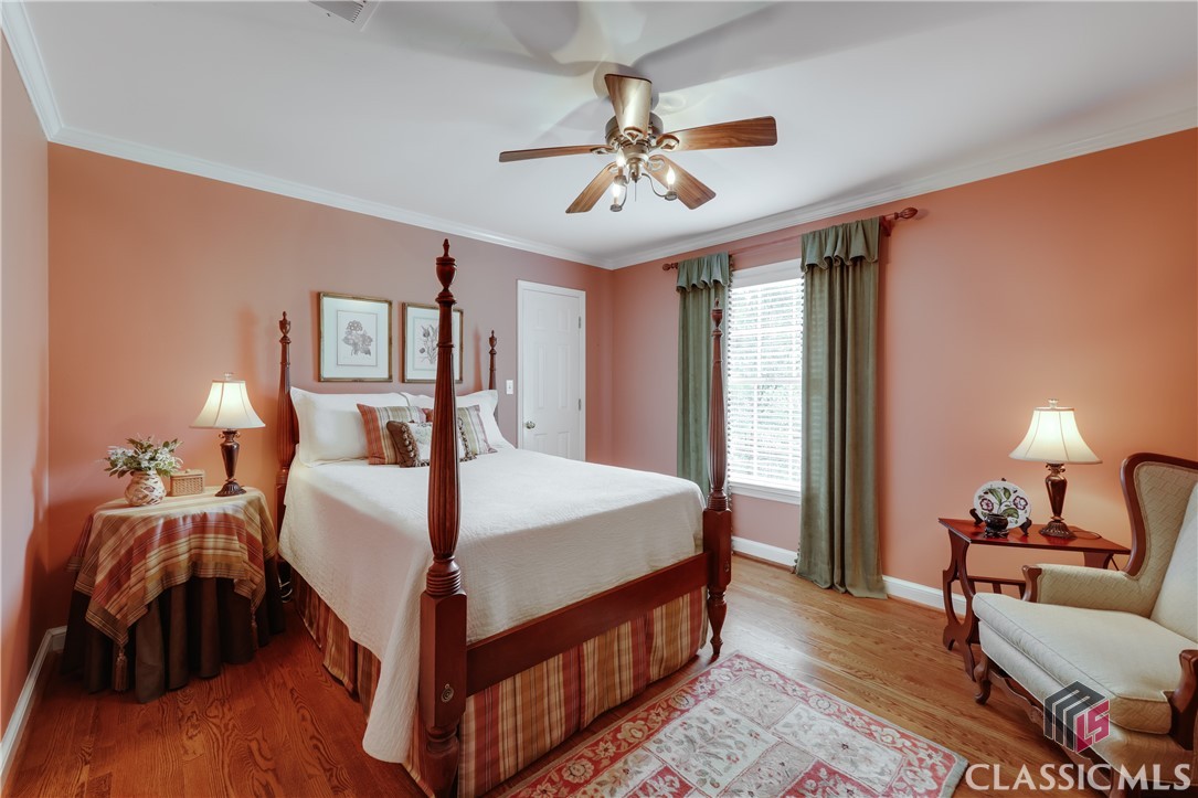 260 Skyline Parkway