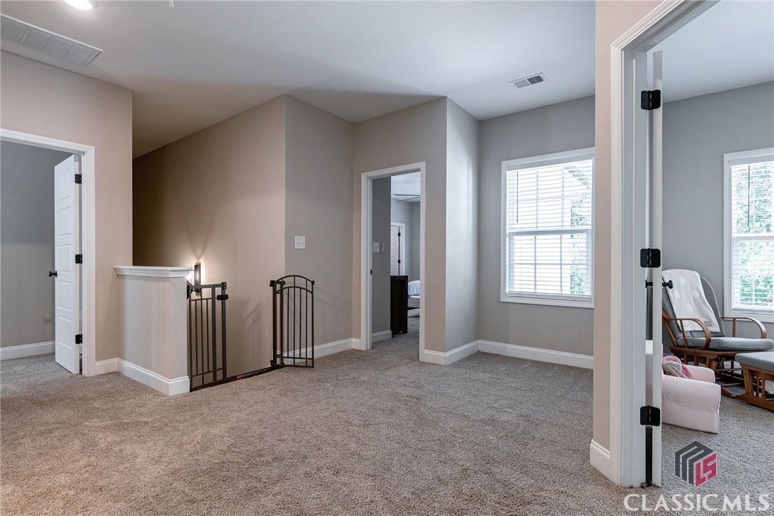 465 Discovery Trail