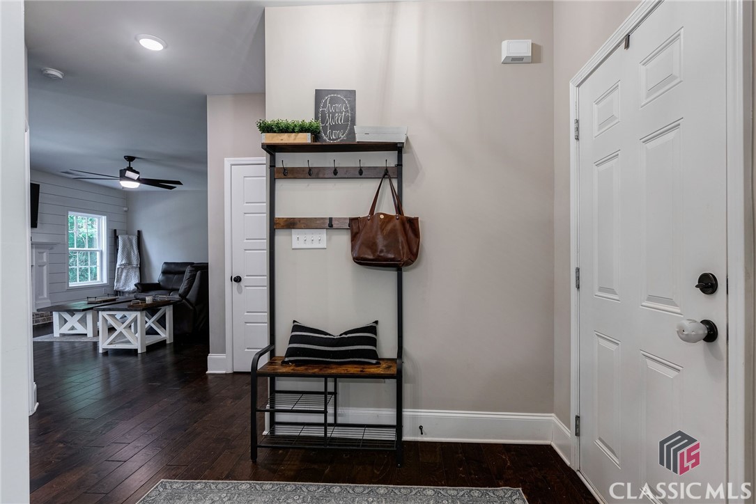 465 Discovery Trail