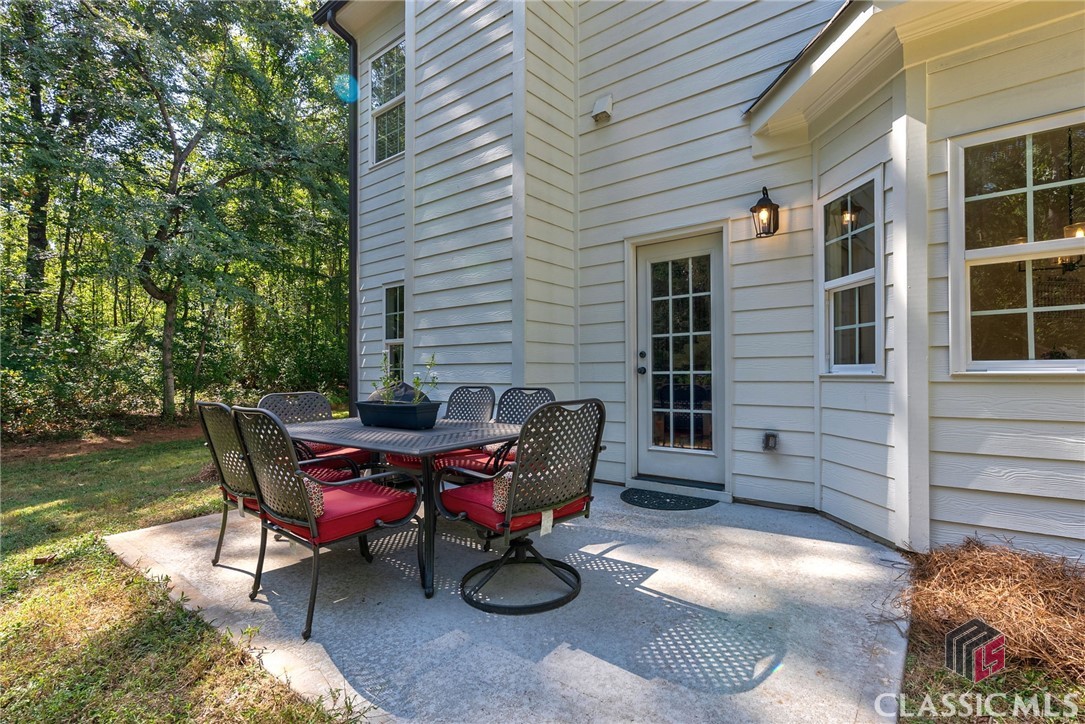 465 Discovery Trail