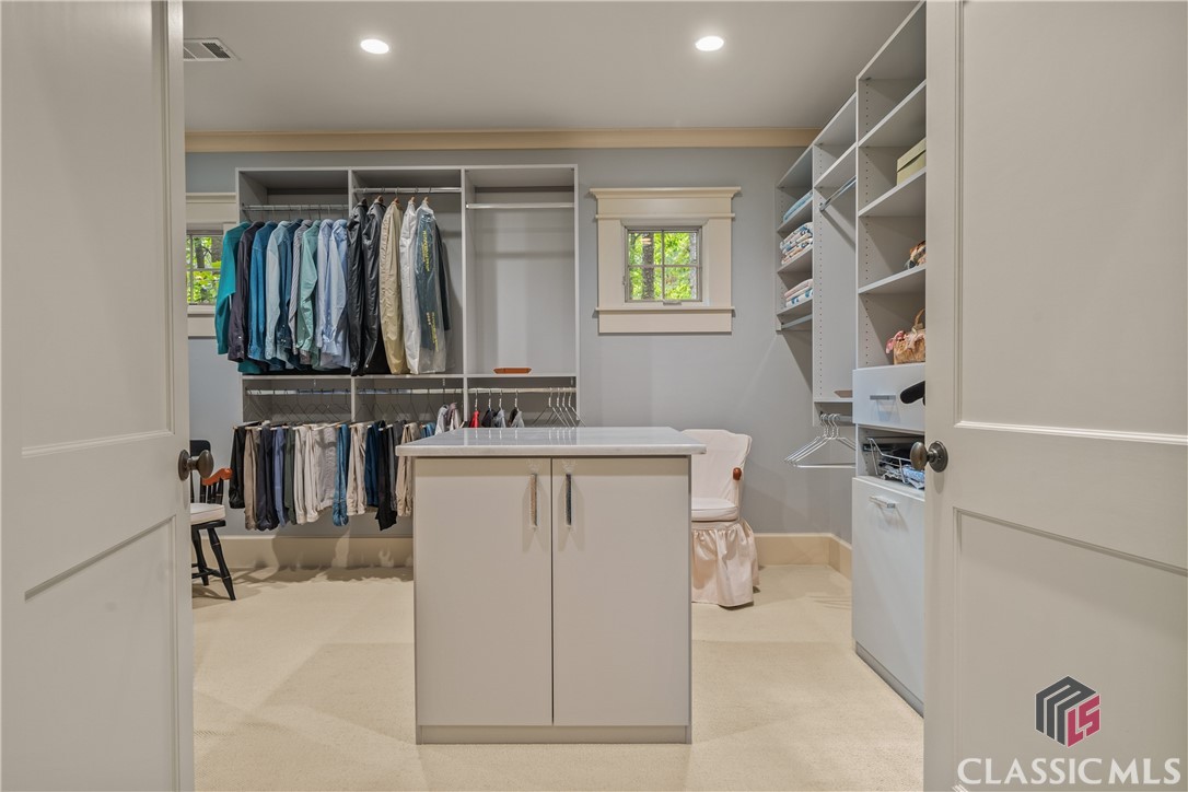 2591 Parrotts Pointe Road