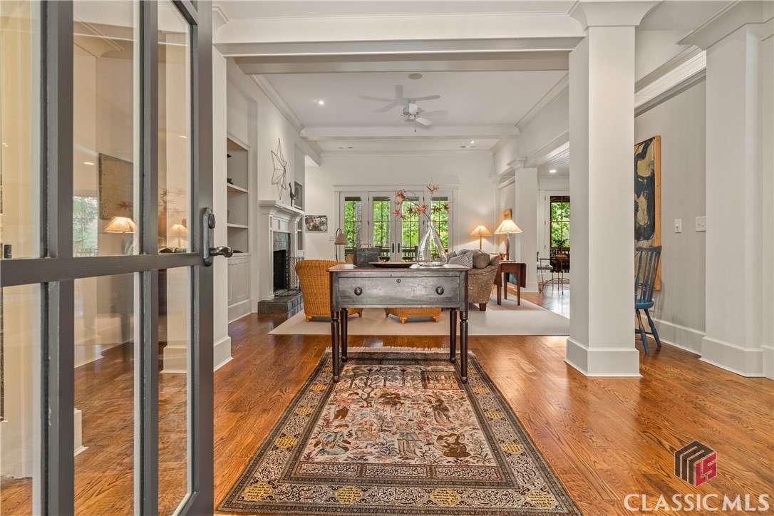 2591 Parrotts Pointe Road