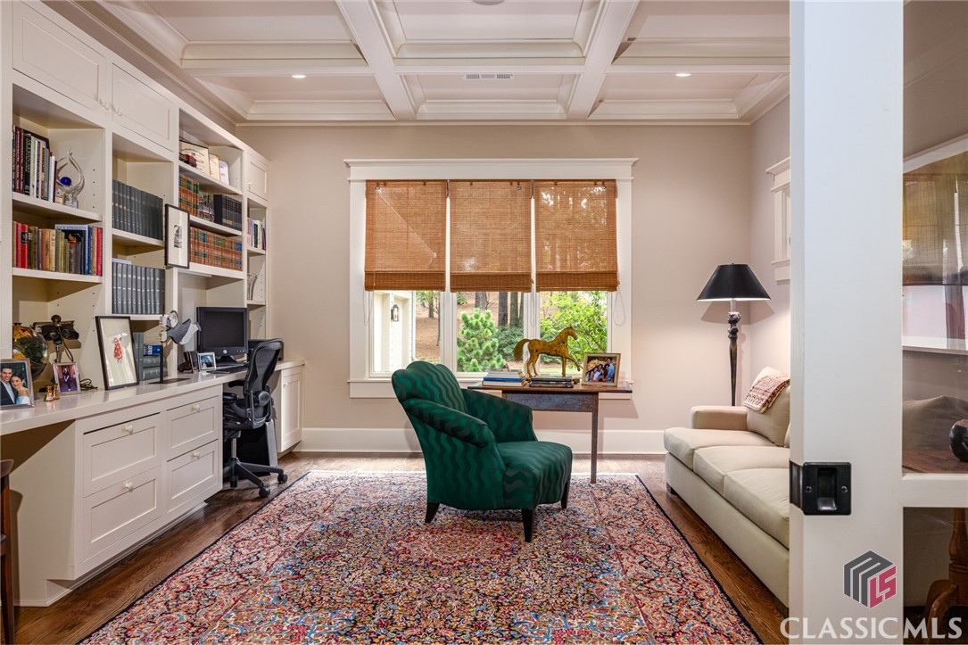 2591 Parrotts Pointe Road