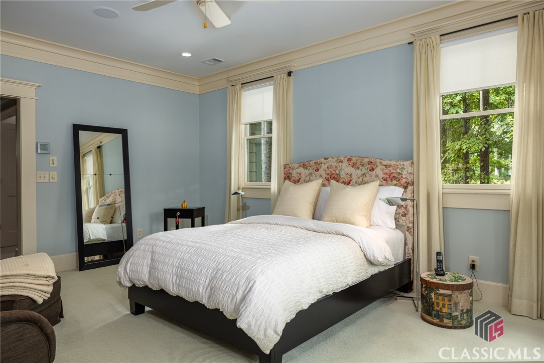 2591 Parrotts Pointe Road