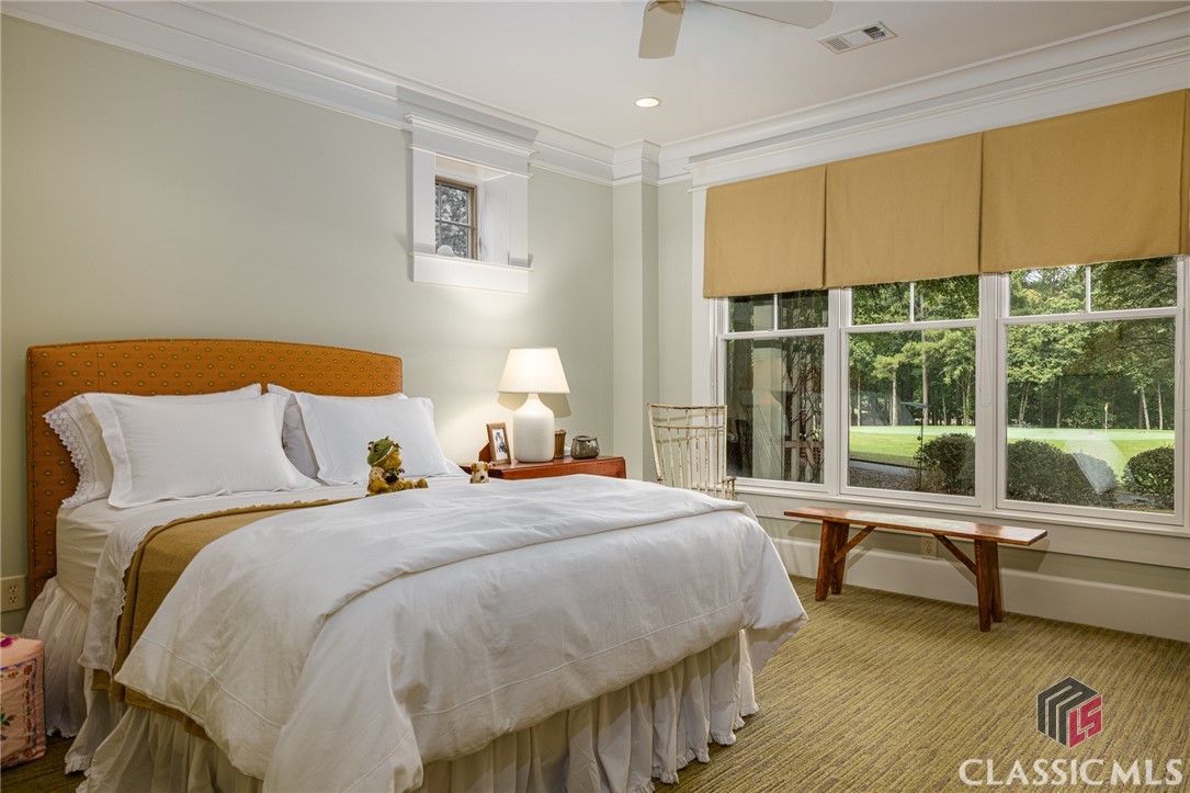 2591 Parrotts Pointe Road