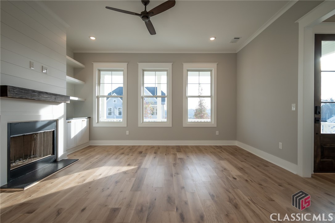 253 Highpointe Lane