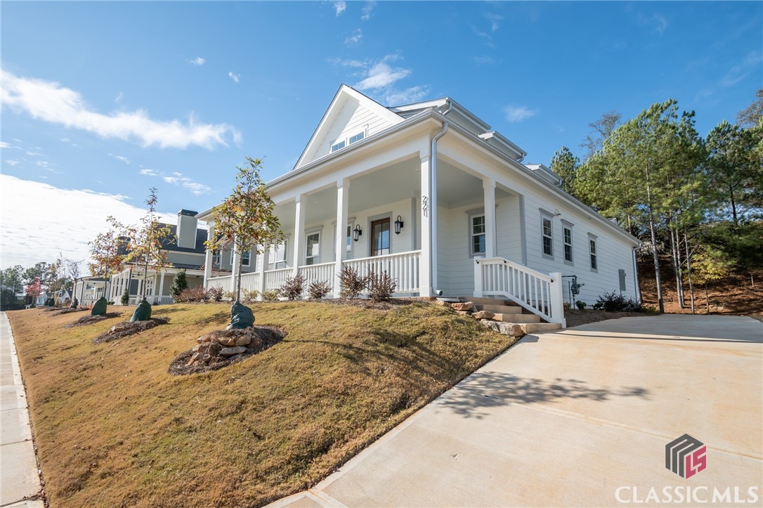221 Highpointe Lane