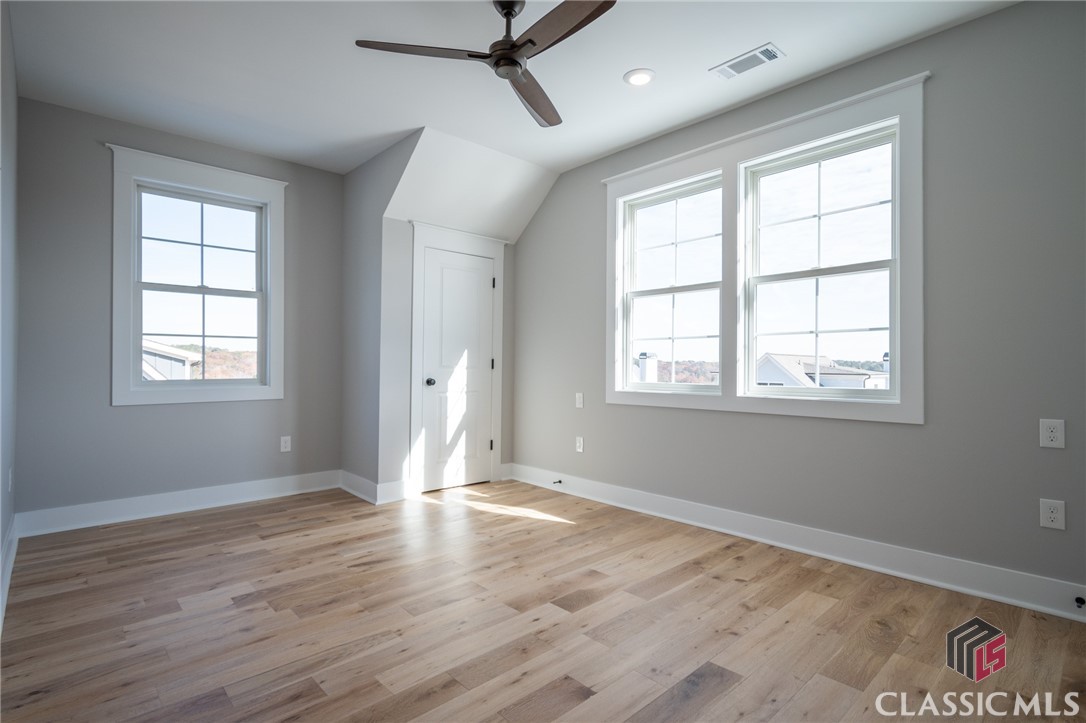 221 Highpointe Lane