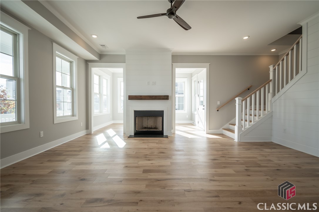 221 Highpointe Lane