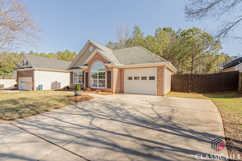 172 Tall Pine Lane