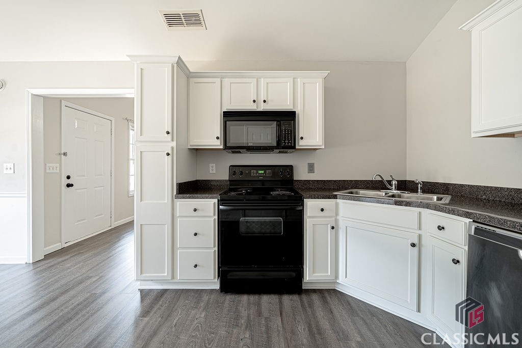 172 Tall Pine Lane