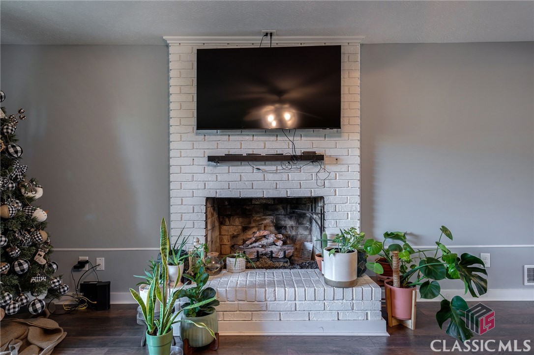 456 Whitehead Road