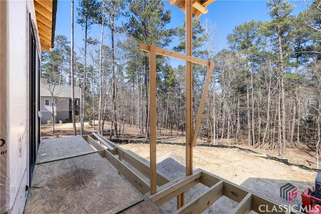 1040 Parrotts Cove Road