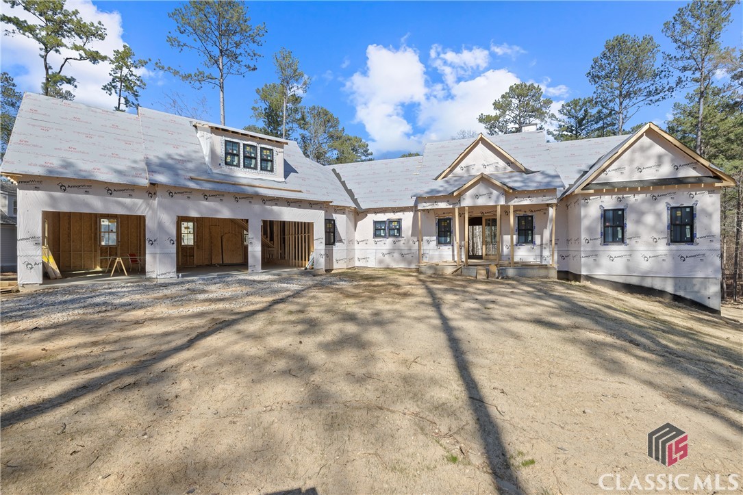 1040 Parrotts Cove Road