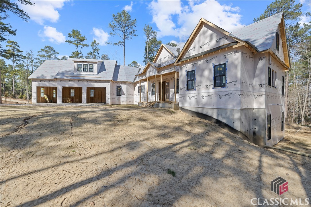 1040 Parrotts Cove Road