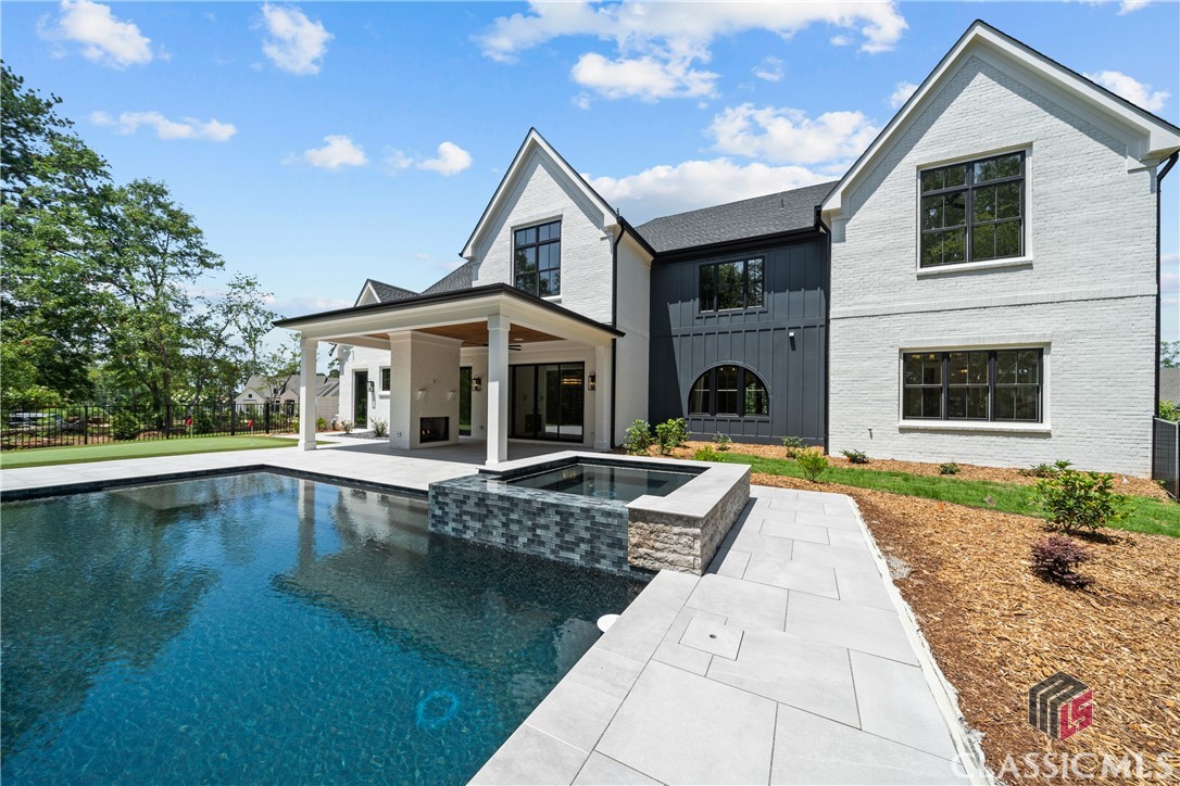 205 Eagles Way