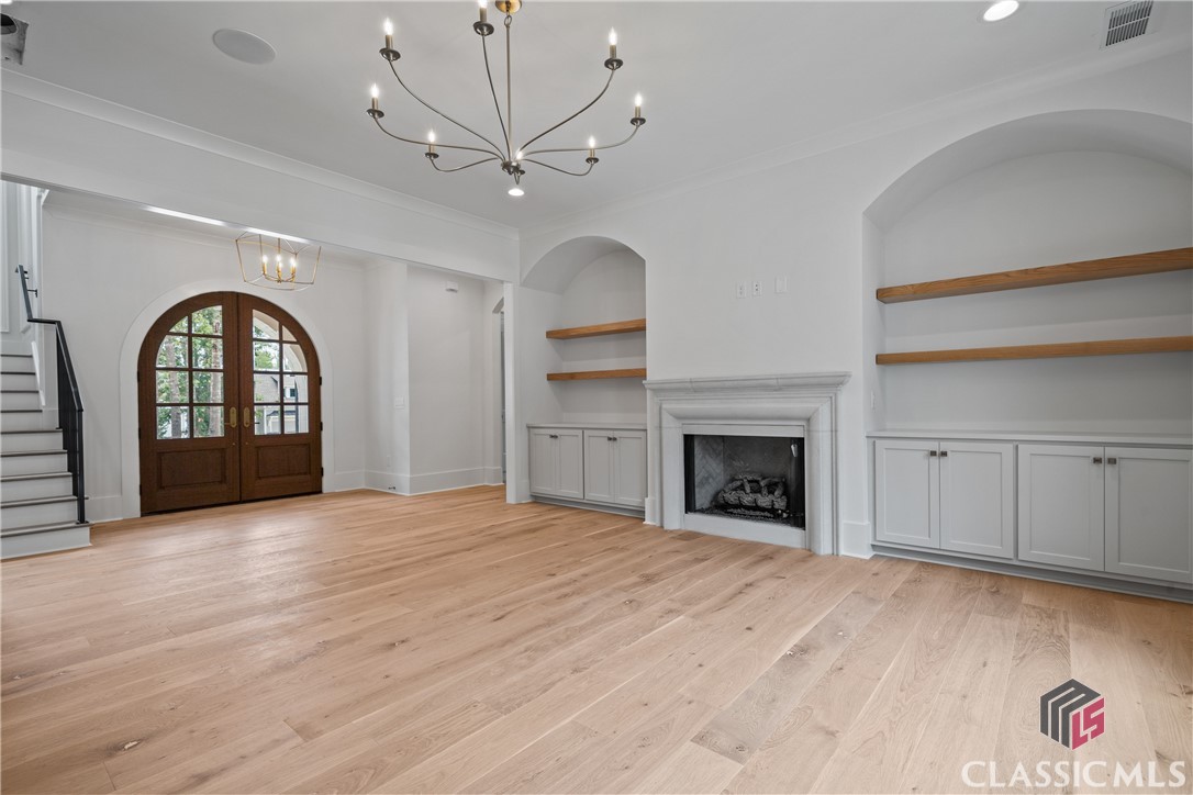 205 Eagles Way