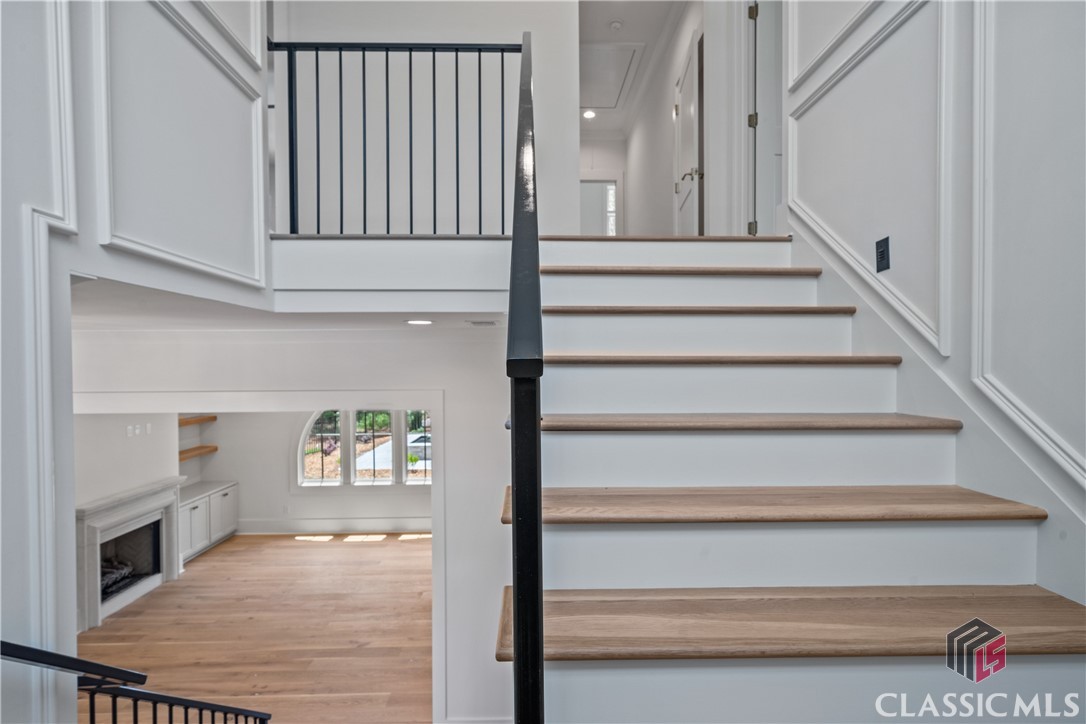 205 Eagles Way