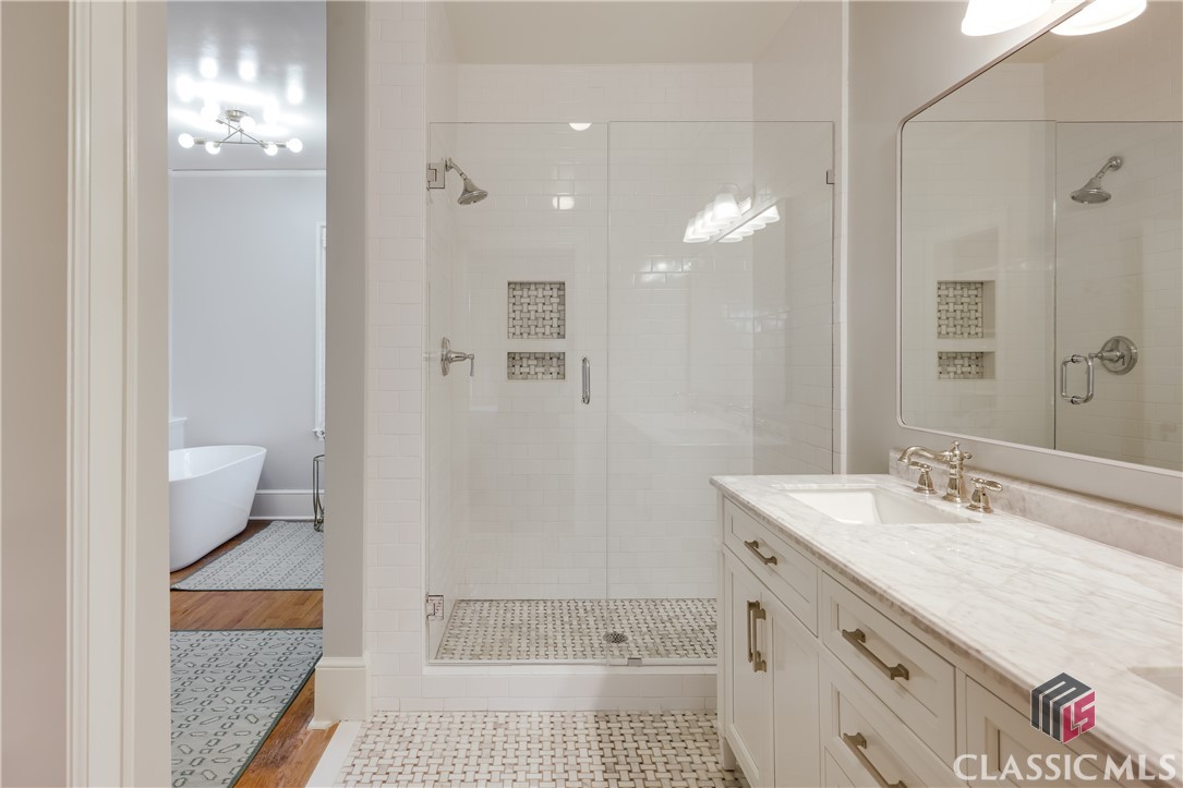 290 Milledge Heights