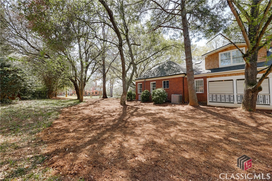 290 Milledge Heights