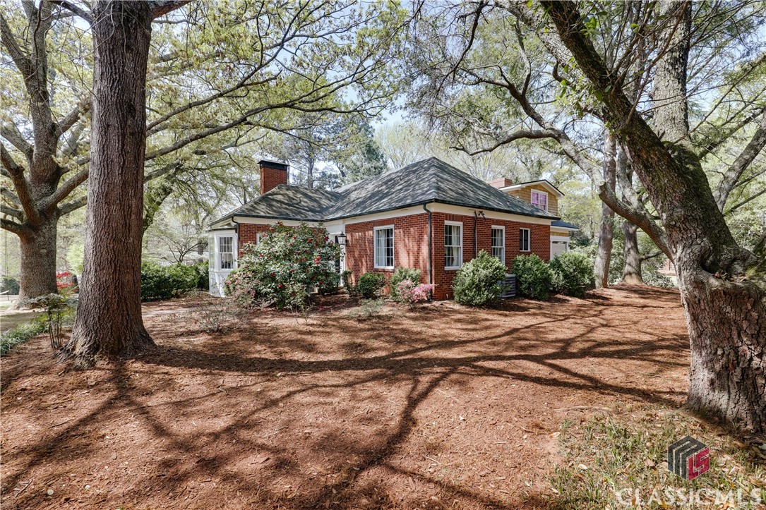 290 Milledge Heights