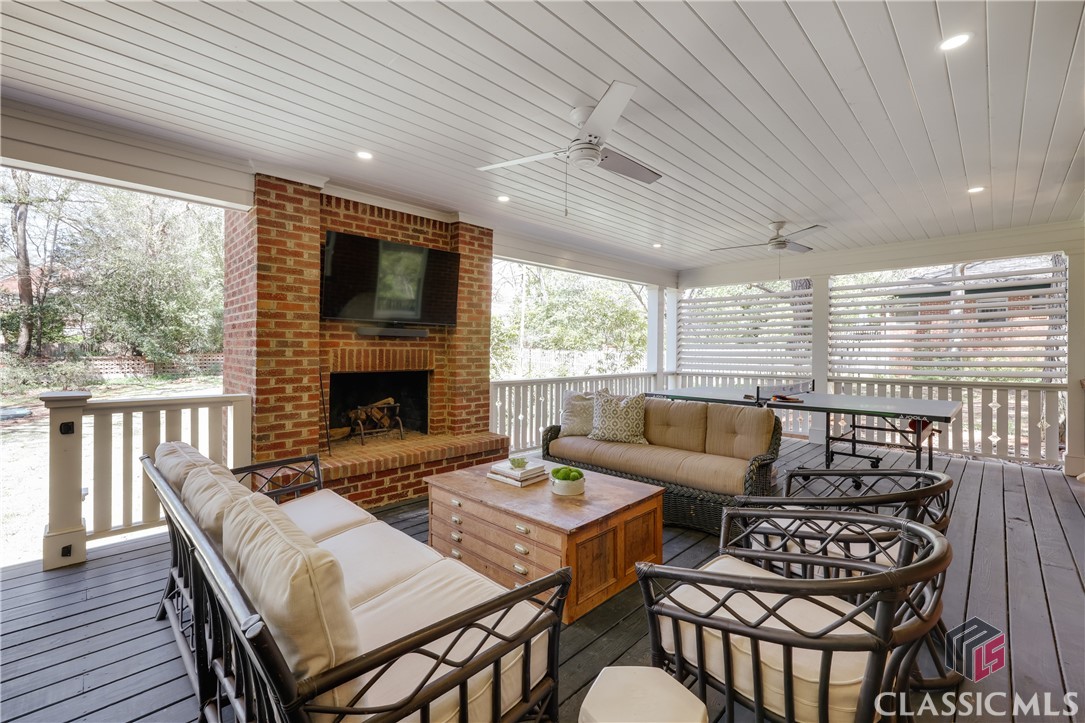 290 Milledge Heights