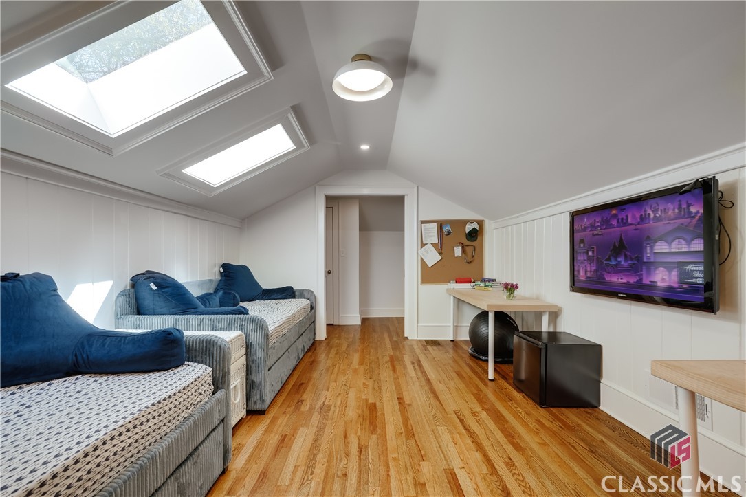 290 Milledge Heights