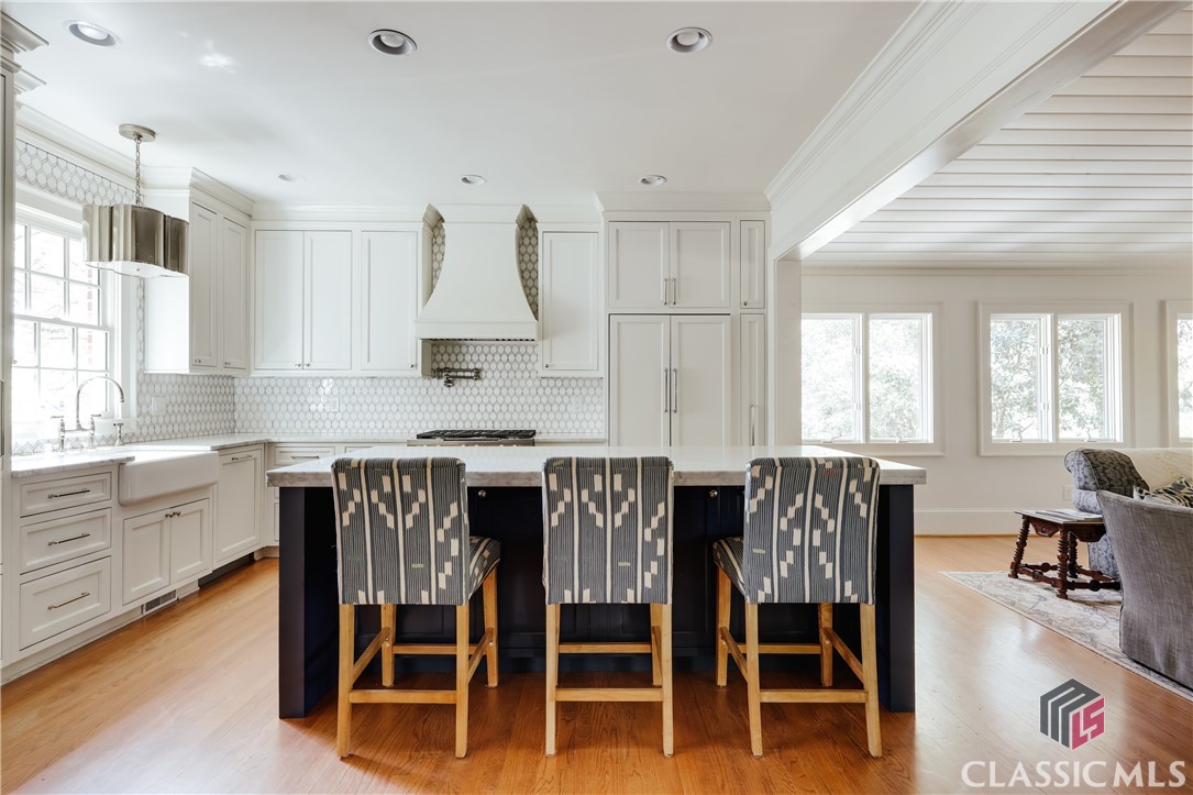 290 Milledge Heights