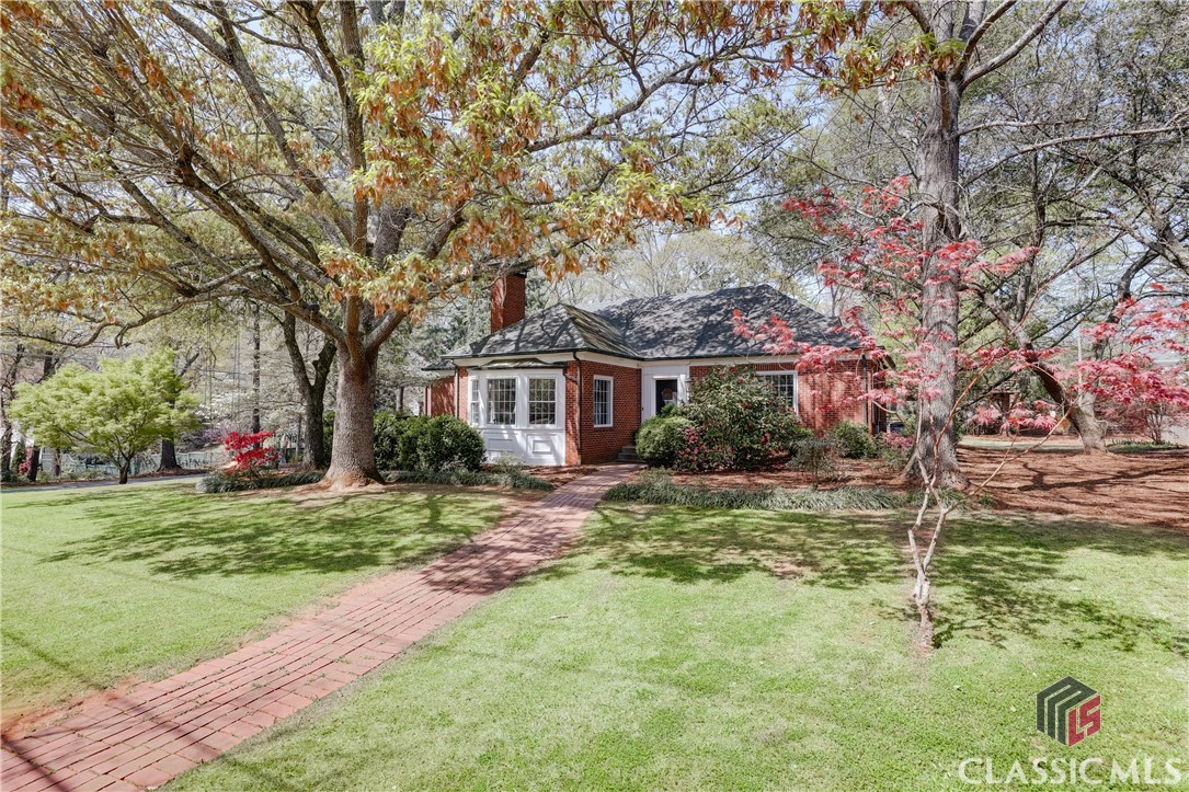 290 Milledge Heights