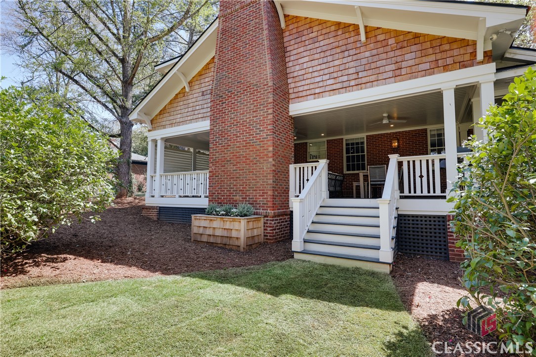 290 Milledge Heights