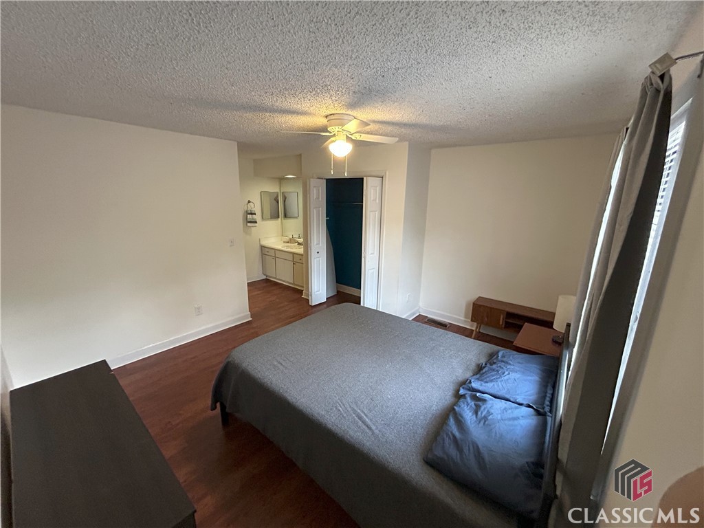 290 Appleby Drive 260