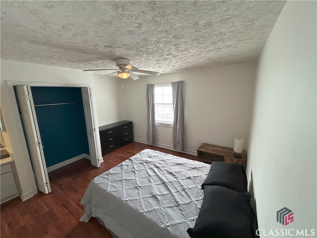 290 Appleby Drive 260