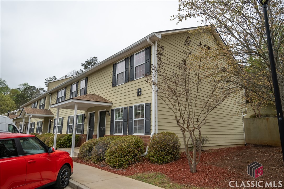 105 Westchester Drive B1