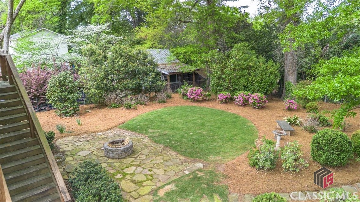 221 University Drive