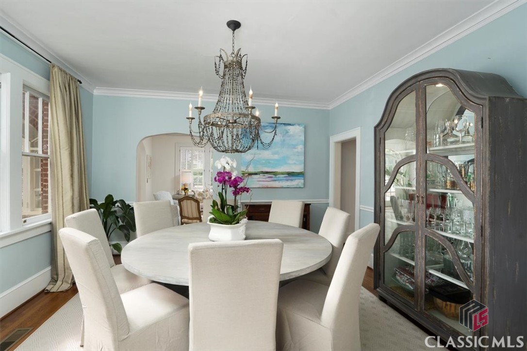 221 University Drive