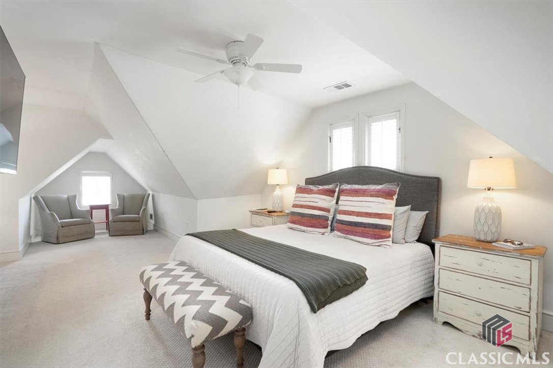 221 University Drive