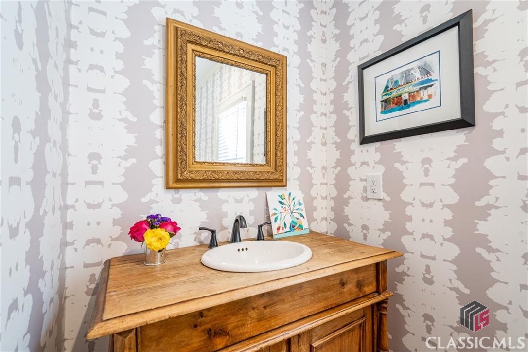 221 University Drive